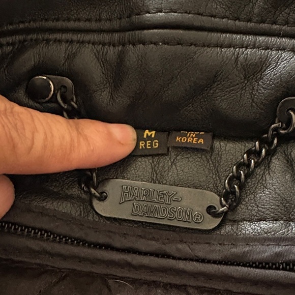 Vintage 80’s Gently Loved Unisex Harley-Davidson Black Leather Biker Jacket - Picture 10 of 16